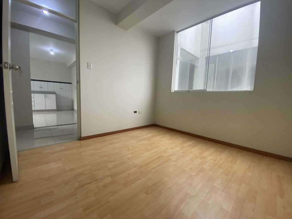 El hogar de tus sueños a un paso.  Departamento en venta en Mangomarca.
