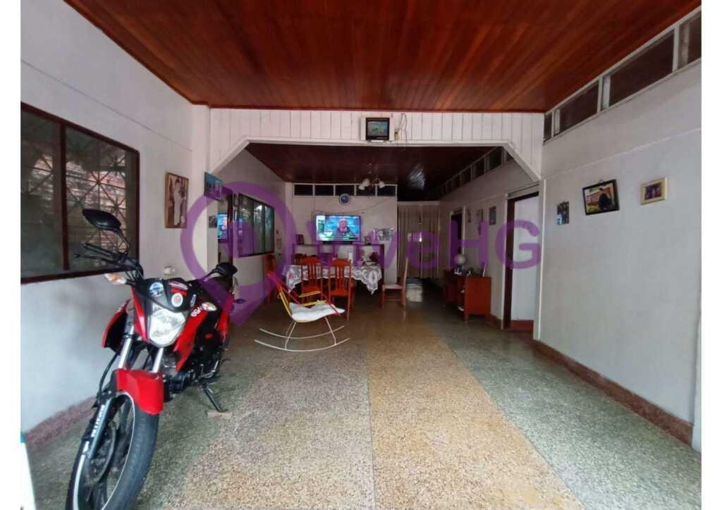 SE VENDE PROPIEDAD – FRENTE HOSPITAL REGIONAL PUCALLPA, foto 4