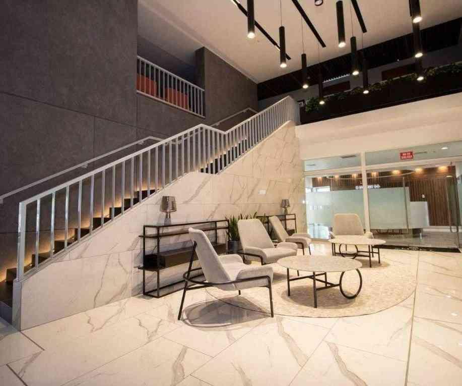 ALQUILER DE OFICINA DE 80 M2 EN EDIFICIO SMART BOUTIQUE AV. PERSHING, foto 3