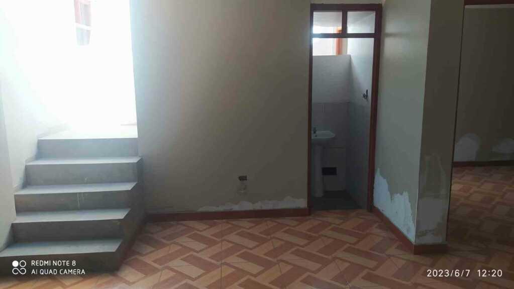 CASA CONO SUR EN VENTA BUENA UBICACION A UNAS CUADRAS DEL MERCADO SANTA ROSA, foto 7