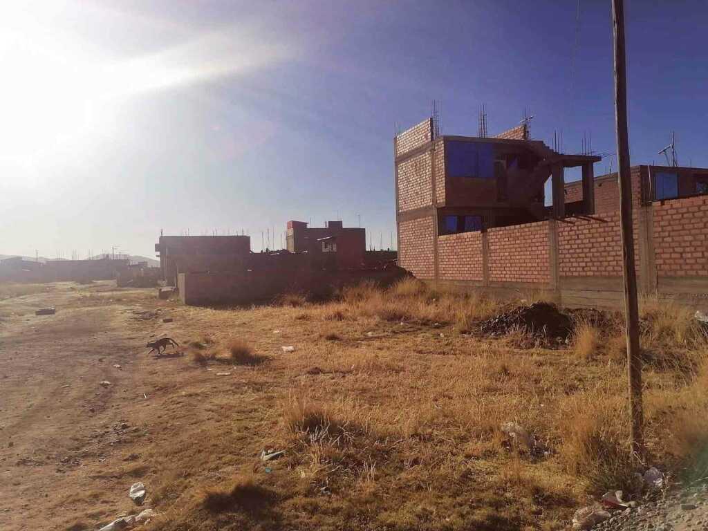 EN VENTA TERRENO EN ESQUINA DE 200 m2 EN LA SALIDA A HUANCANÉ, foto 3
