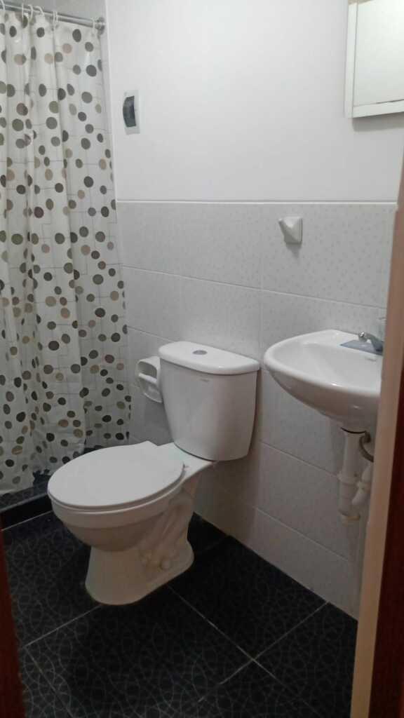 ALQUILER DE HABITACIONES EN RESIDENCIA ROOMING, foto 7