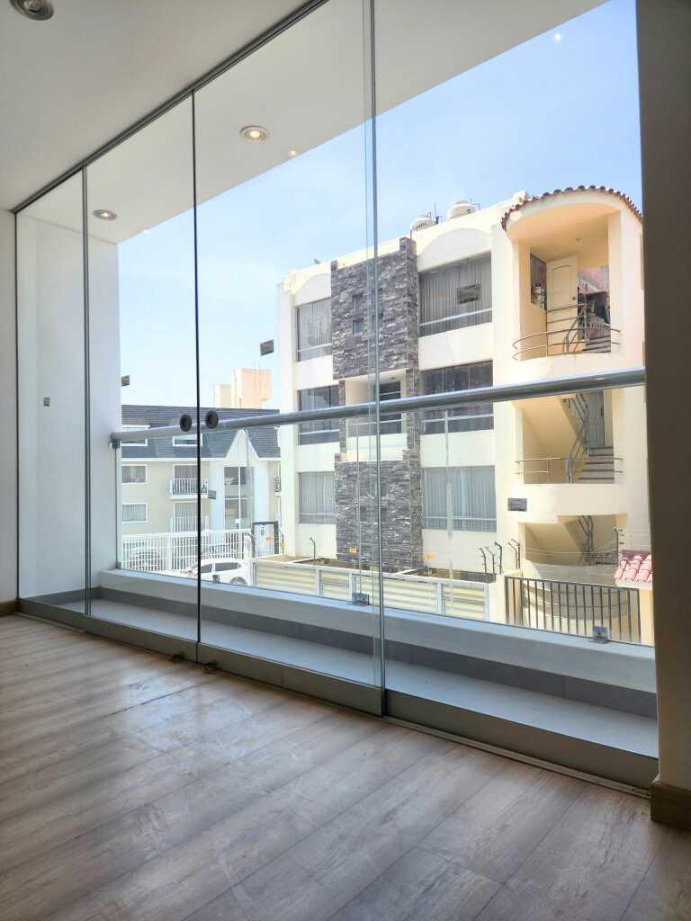 VENDO LINDO Y MODERNO DEPARTAMENTO DE ESTRENO  (Muy cerca  a la UCSM – AQP), foto 3