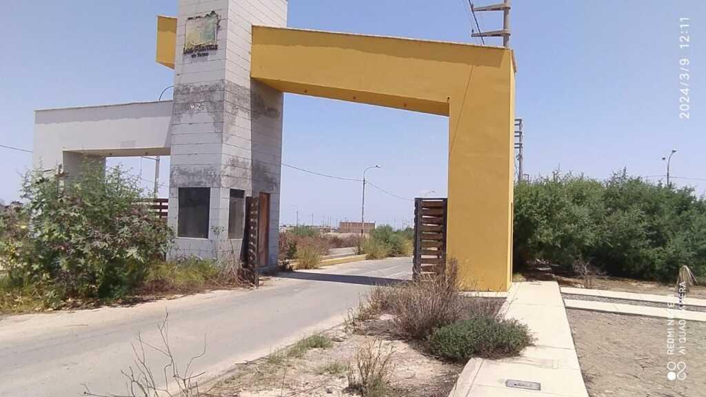 REMATO LOTE EN RESIDENCIAL LOS ALAMOS DE LOS PORTALES A SOLO 22000 DOLARES NEGOCIABLES., foto 1