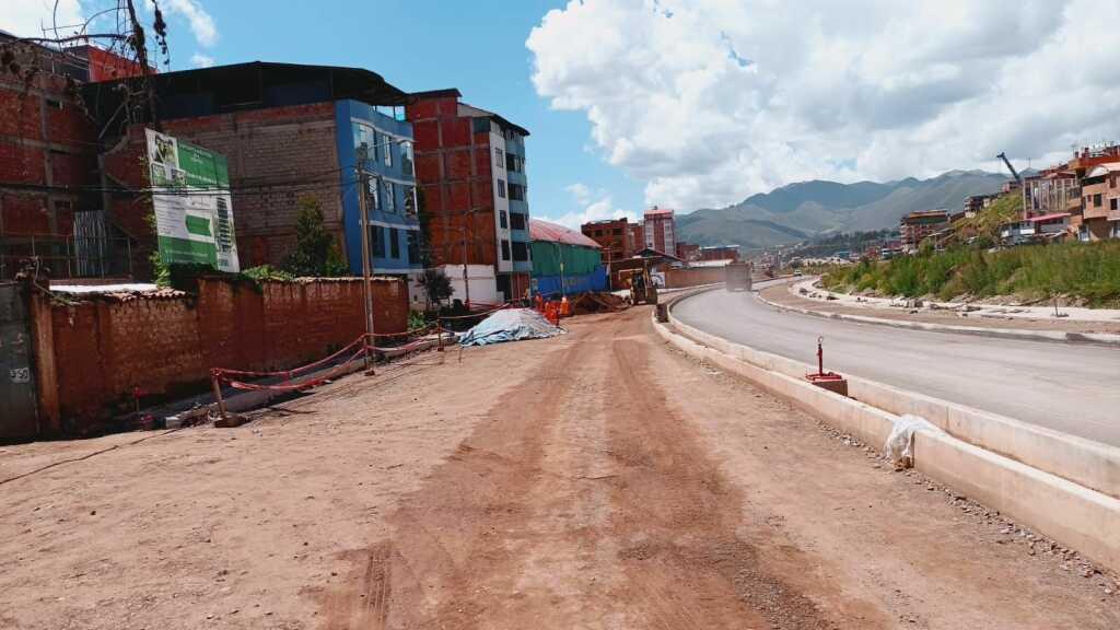 ¡Oportunidad! Terreno con muy buena ubicacion, en Urb. Versalles, San Jeronimo., foto 3
