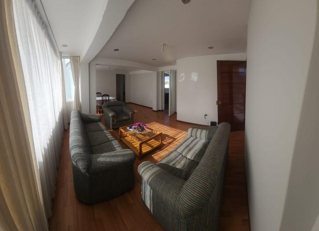 DEPARTAMENTO EN VENTA – CERRO COLORADO, foto 1