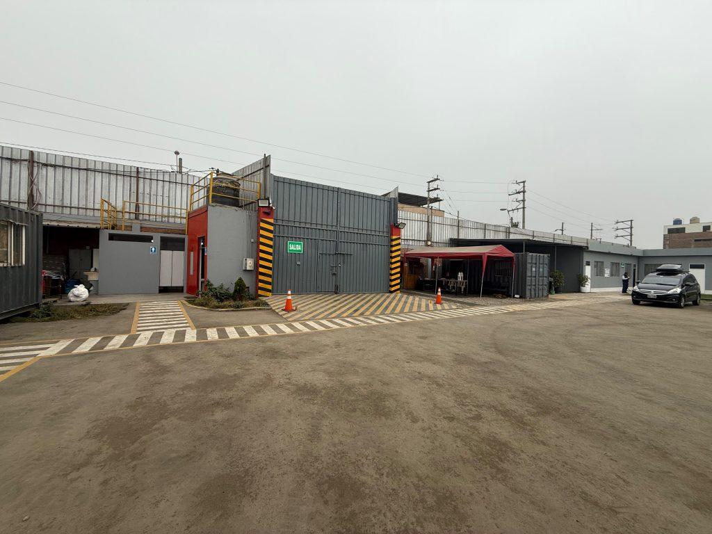 OCASIÓN: VENTA DE LOCAL INDUSTRIAL EN HUACHIPA 10398M2, foto 2