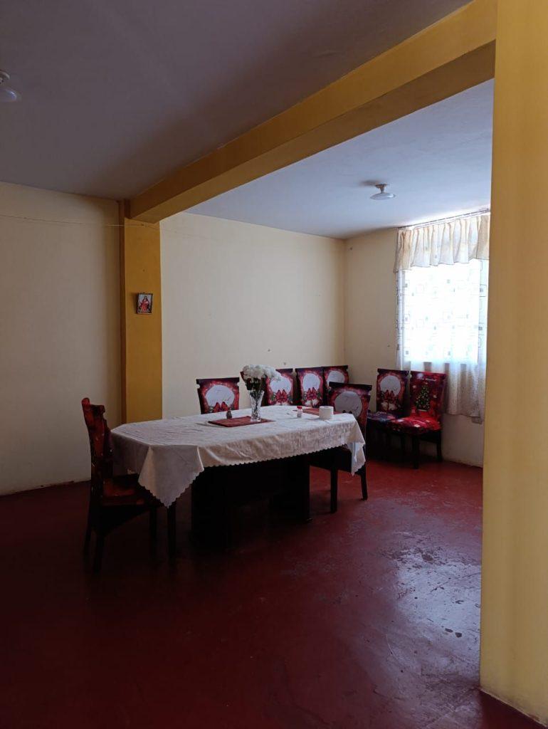 VENTA DE CASA DE 2 PISOS + LOCAL COMERCIAL EN MARIANO MELGAR-AREQUIPA, foto 2