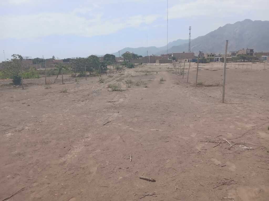 Hermoso terreno cerca de la Plaza de Armas de Virú
