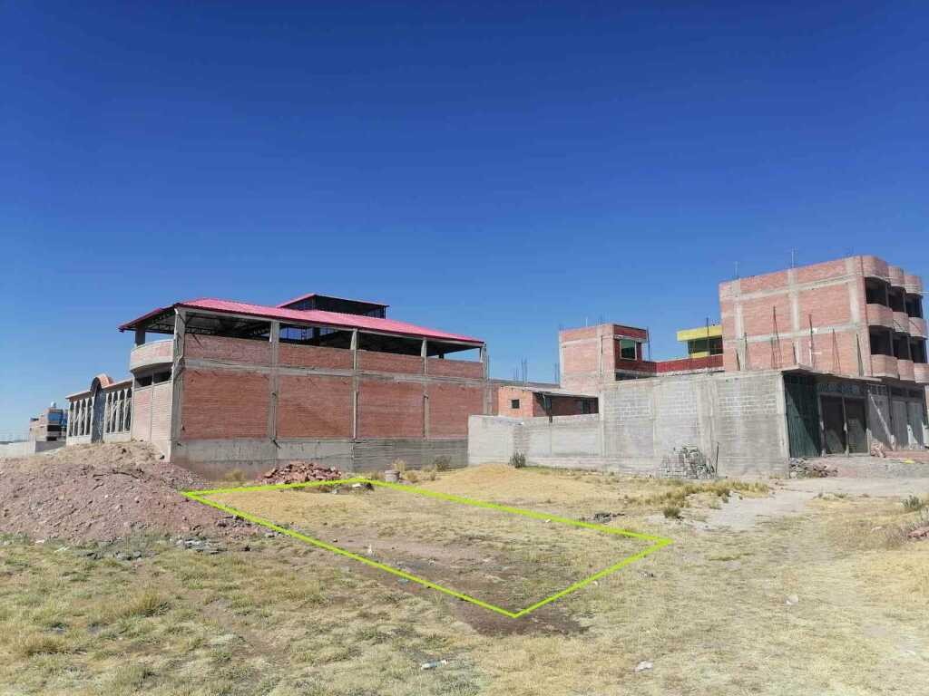 SE VENDE TERRENO POR OCASIÓN EN JULIACA EN LA SALIDA A HUANCANÉ