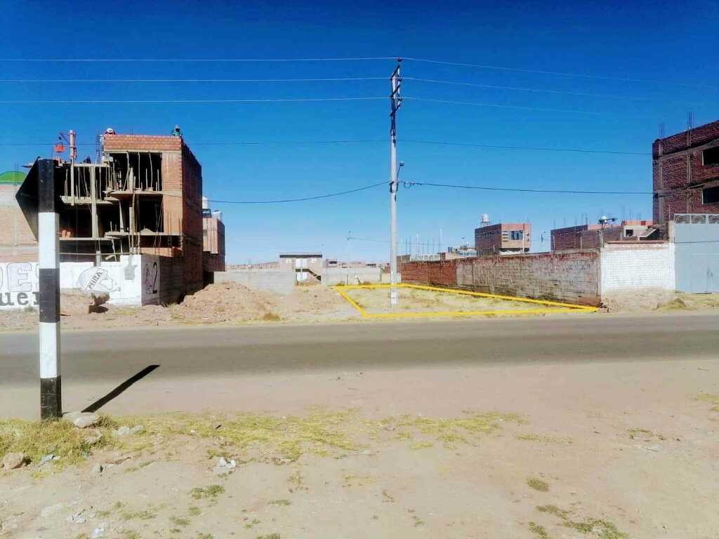 SE VENDE GRAN TERRENO CON SALIDA A LA PISTA POR OCASIÓN EN JULIACA EN LA SALIDA A HUANCANÉ