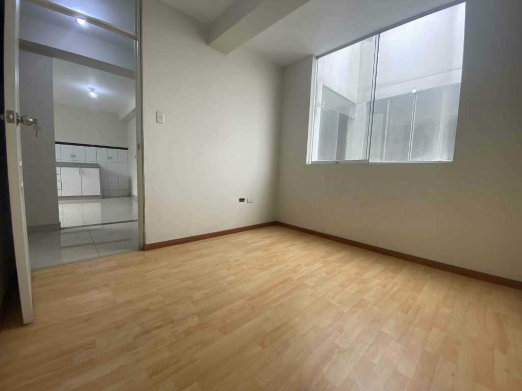 El hogar de tus sueños a un paso.  Departamento en venta en Mangomarca.