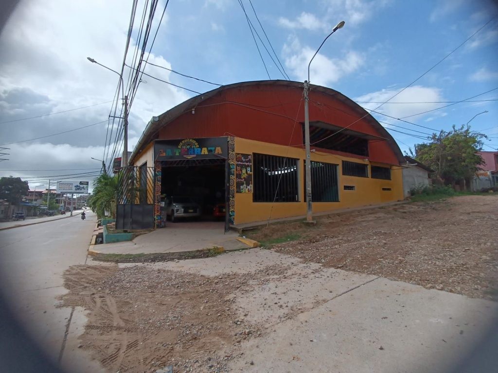 LOCAL COMERCIAL CENTRO DE LA CIUDAD / EXCLUSIVO PARA ALMACEN O MULTINEGOCIOS