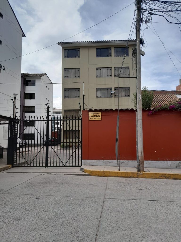 DEPARTAMENTO EN VENTA. DISTRITO DE WANCHAQ-CUSCO