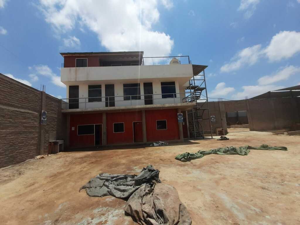 TERRENO EN VENTA FRENTE A EMPRESA LAIVE