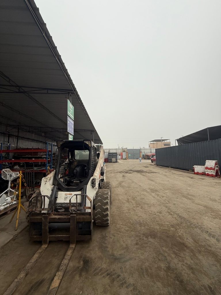 OCASIÓN: VENTA DE LOCAL INDUSTRIAL EN HUACHIPA 10398M2
